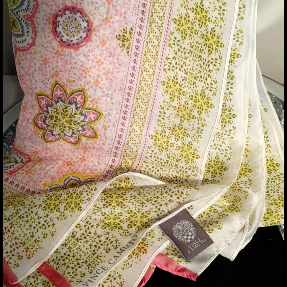 Vince Camuto Pink Printed Summer Scarf - Picture 4 of 4